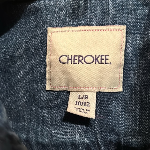 Cherokee Girls L(10-12). Denim Jean Jacket with Gold Sequin Yokes. - Picture 3 of 5